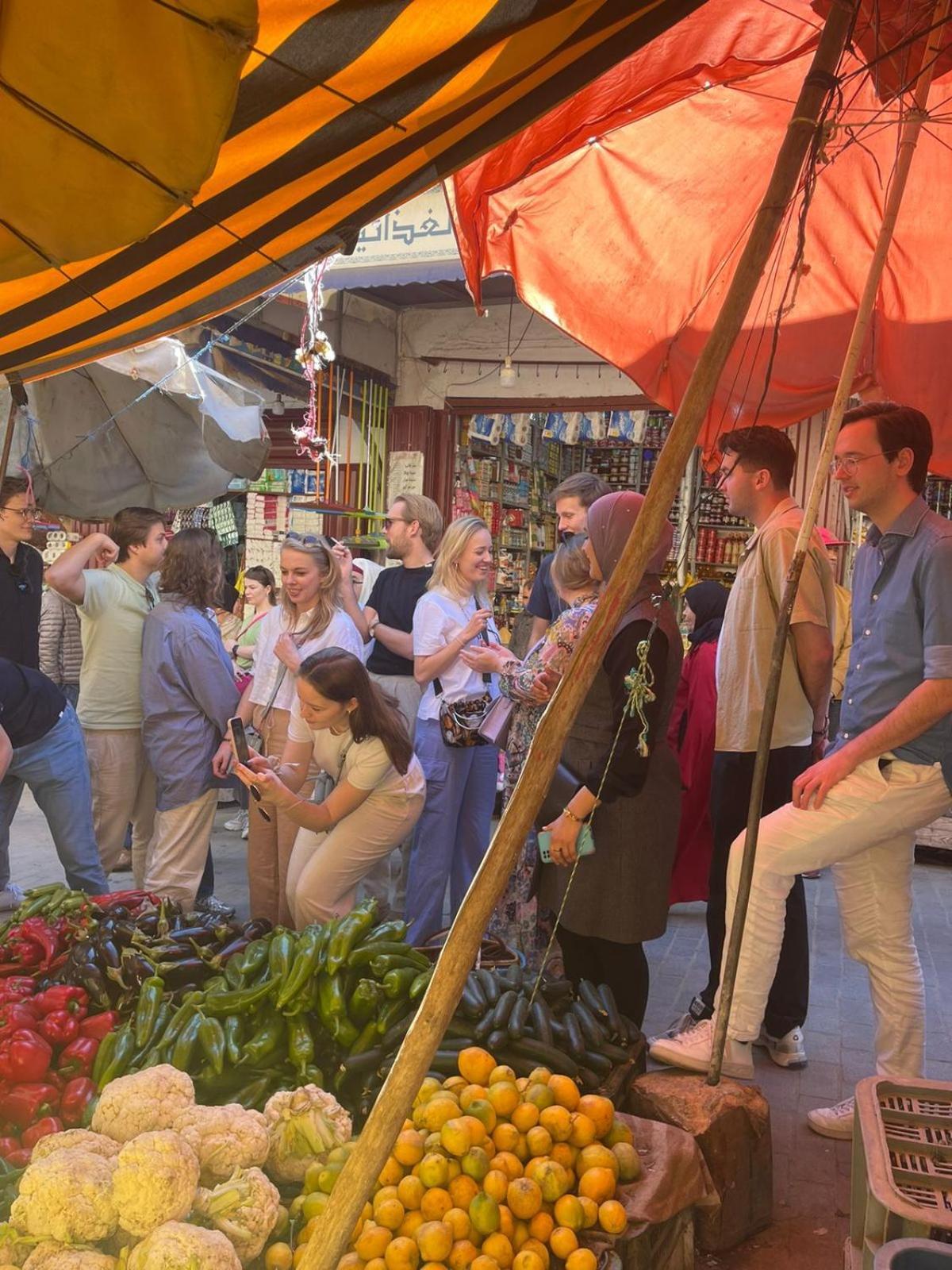 Dar Settash Hotell Fès Exteriör bild